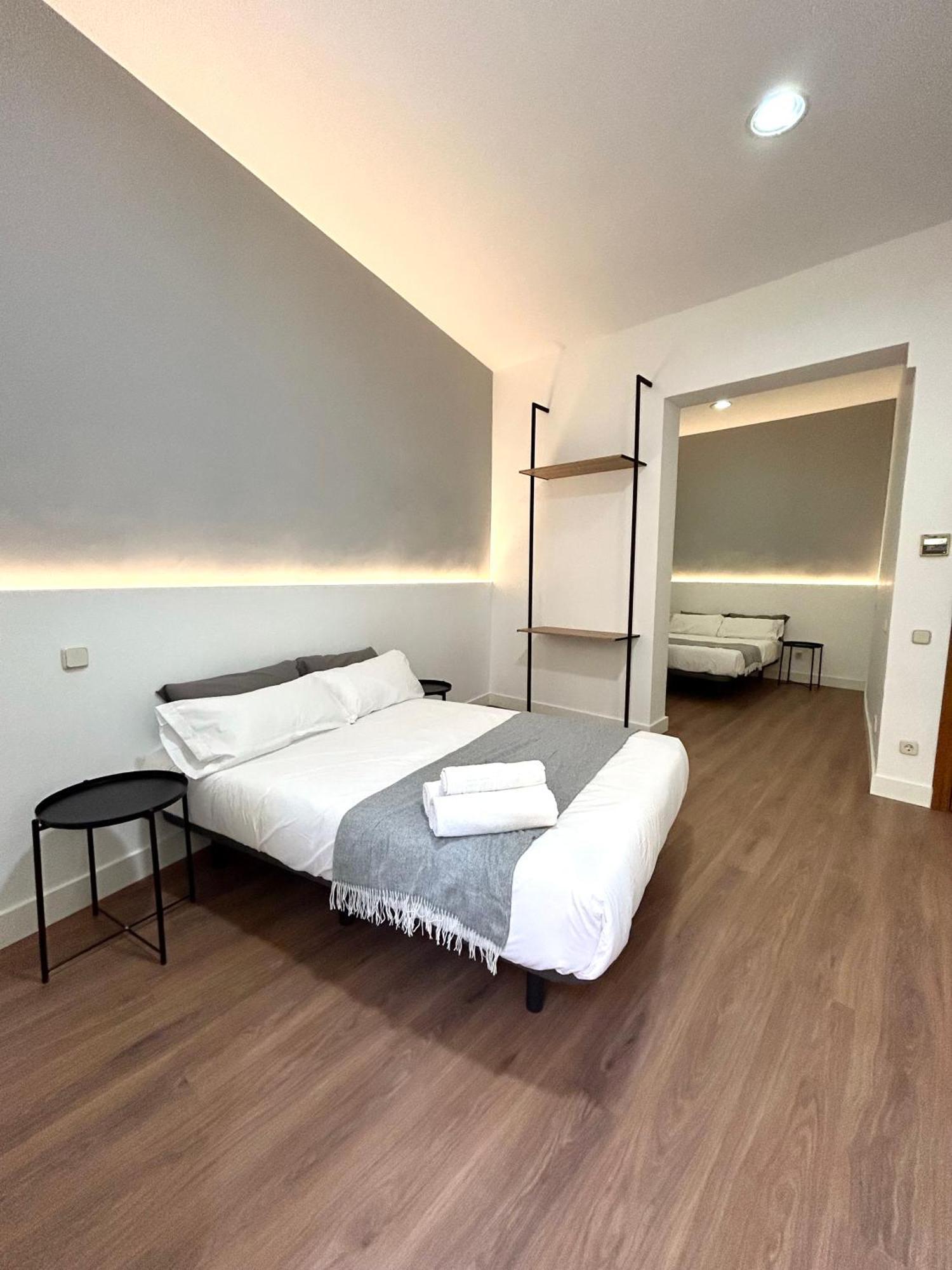H21 Rooms Madrid Kültér fotó